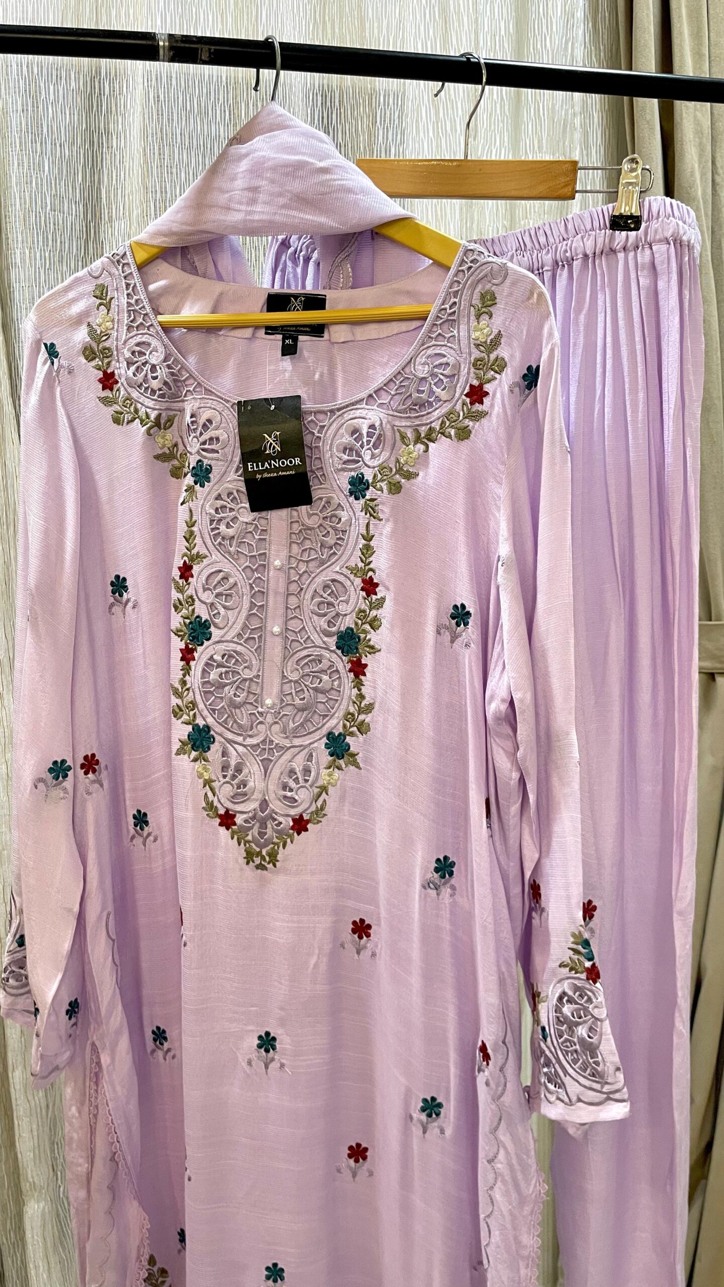 WhatsApp Image 2024-11-09 at 19.14.00